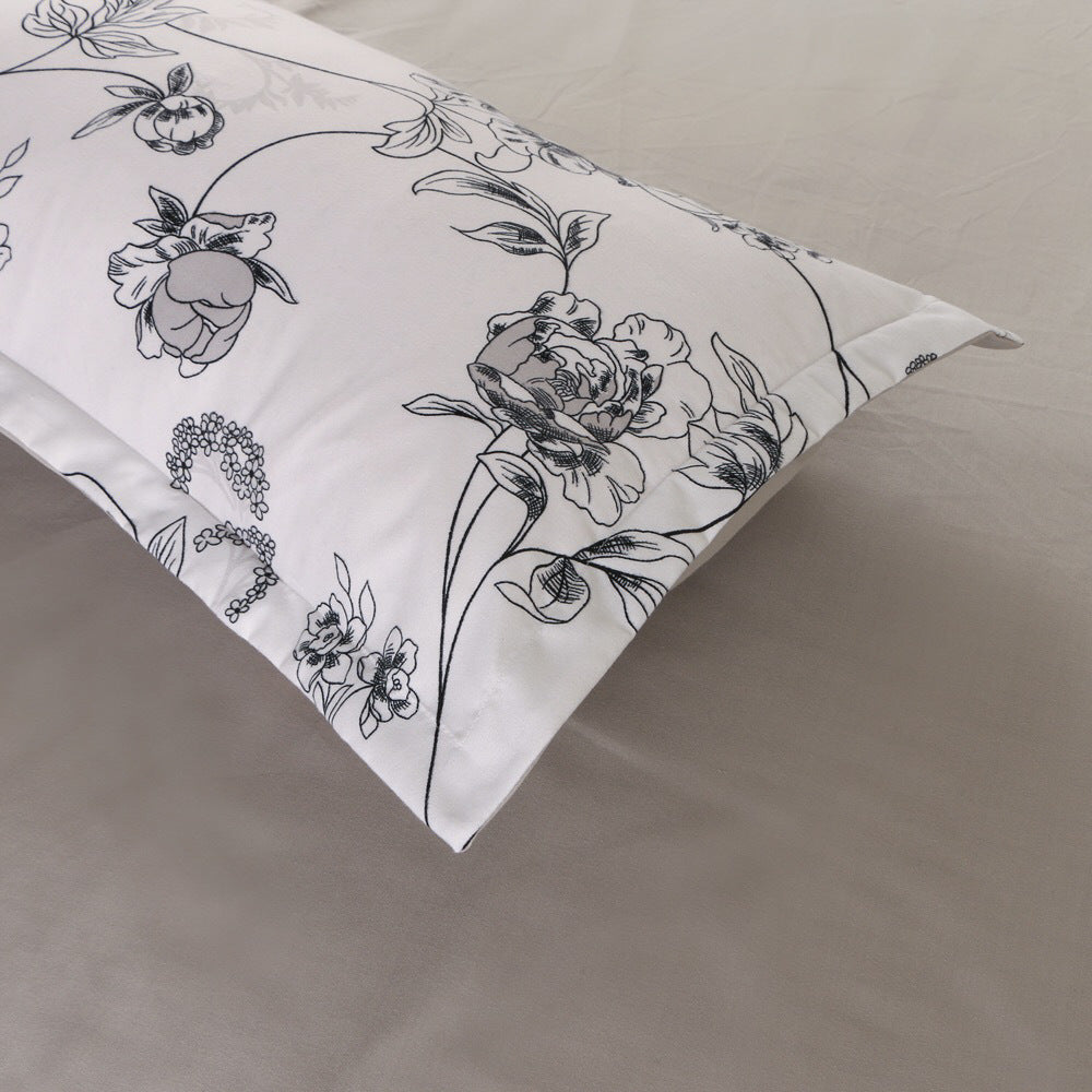 Botanical Floral Print Quilt Cover Pillowcase Three Piece Set