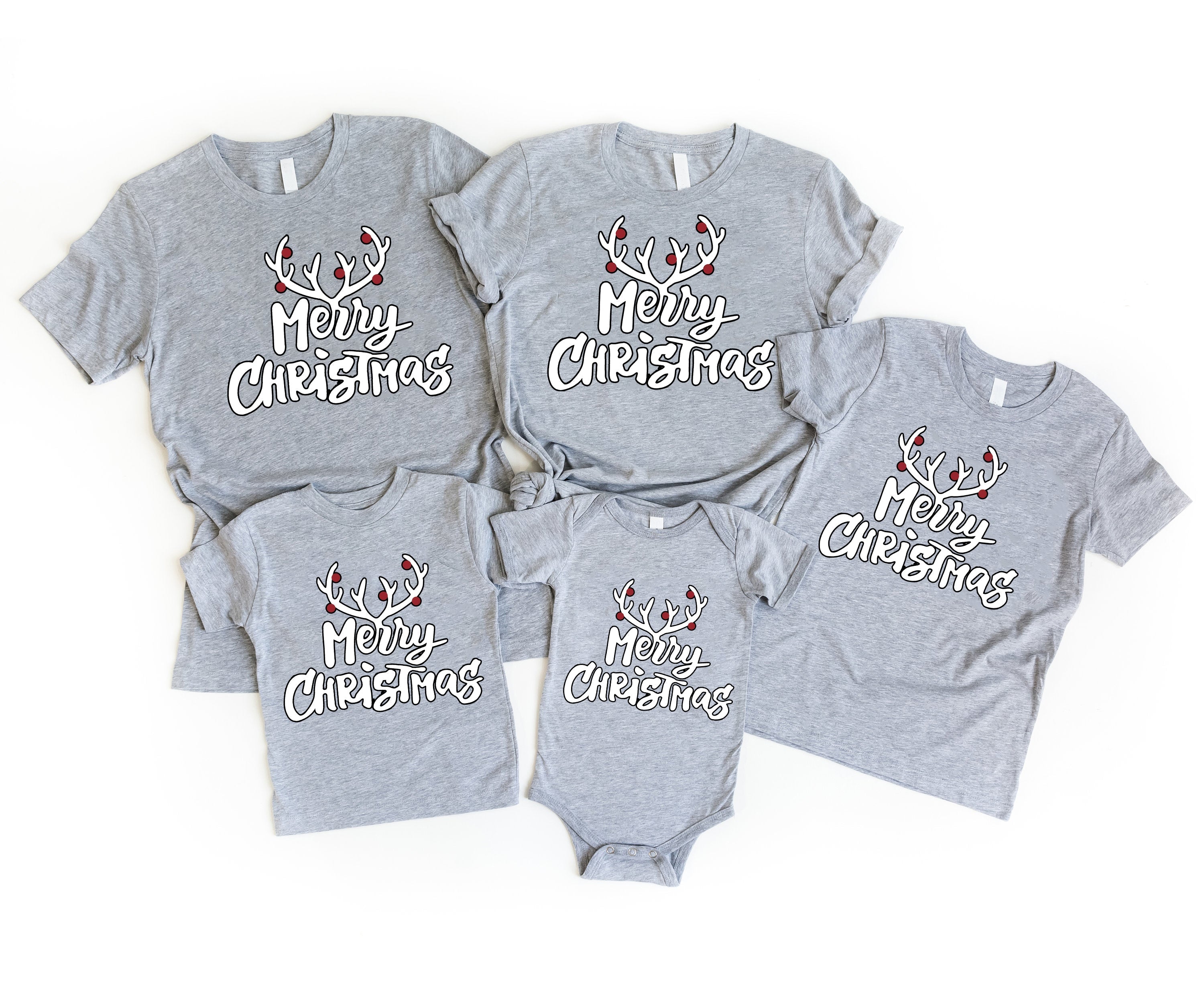 Christmas Reindeer Antlers 'Merry Chirstmas' Pattern Family Christmas Matching Pajamas Tops Cute Gray Short Sleeve T-shirts With Dog Bandana