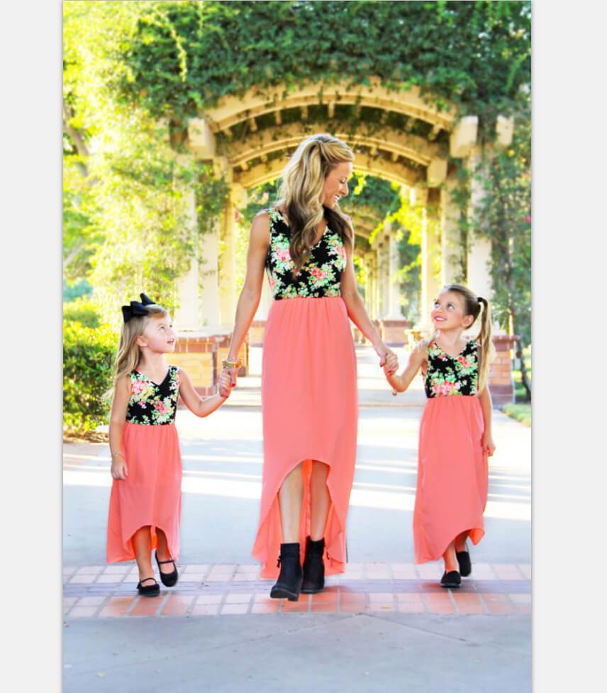 Beautiful Floral V Neck Sleeveless Mommy and Me Dress QZ1707 (2537132097620)