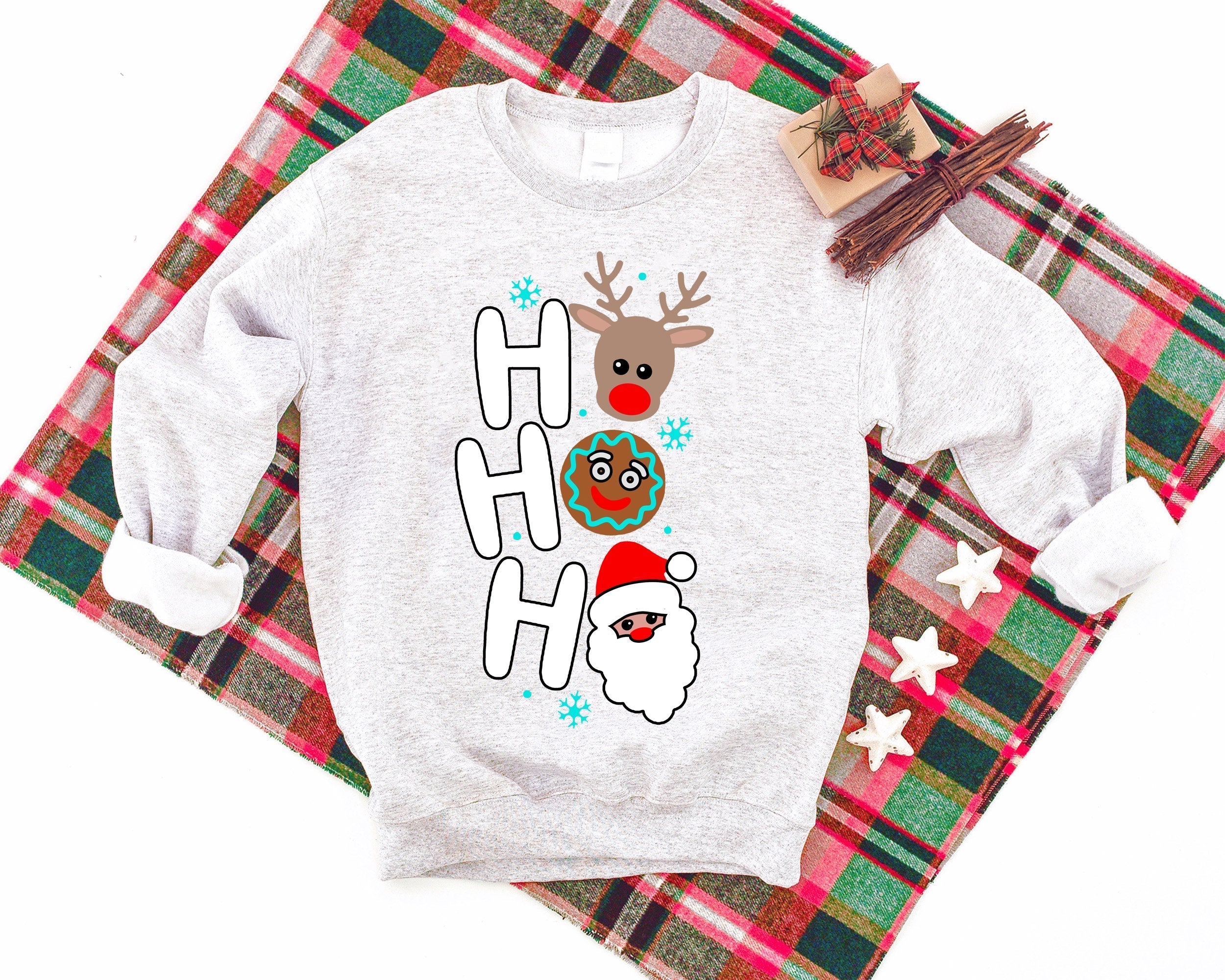 'Ho Ho Ho' Letter Pattern Family Christmas Matching Pajamas Tops Cute Light-gray Long Sleeve Sweatshirt With Dog Bandana