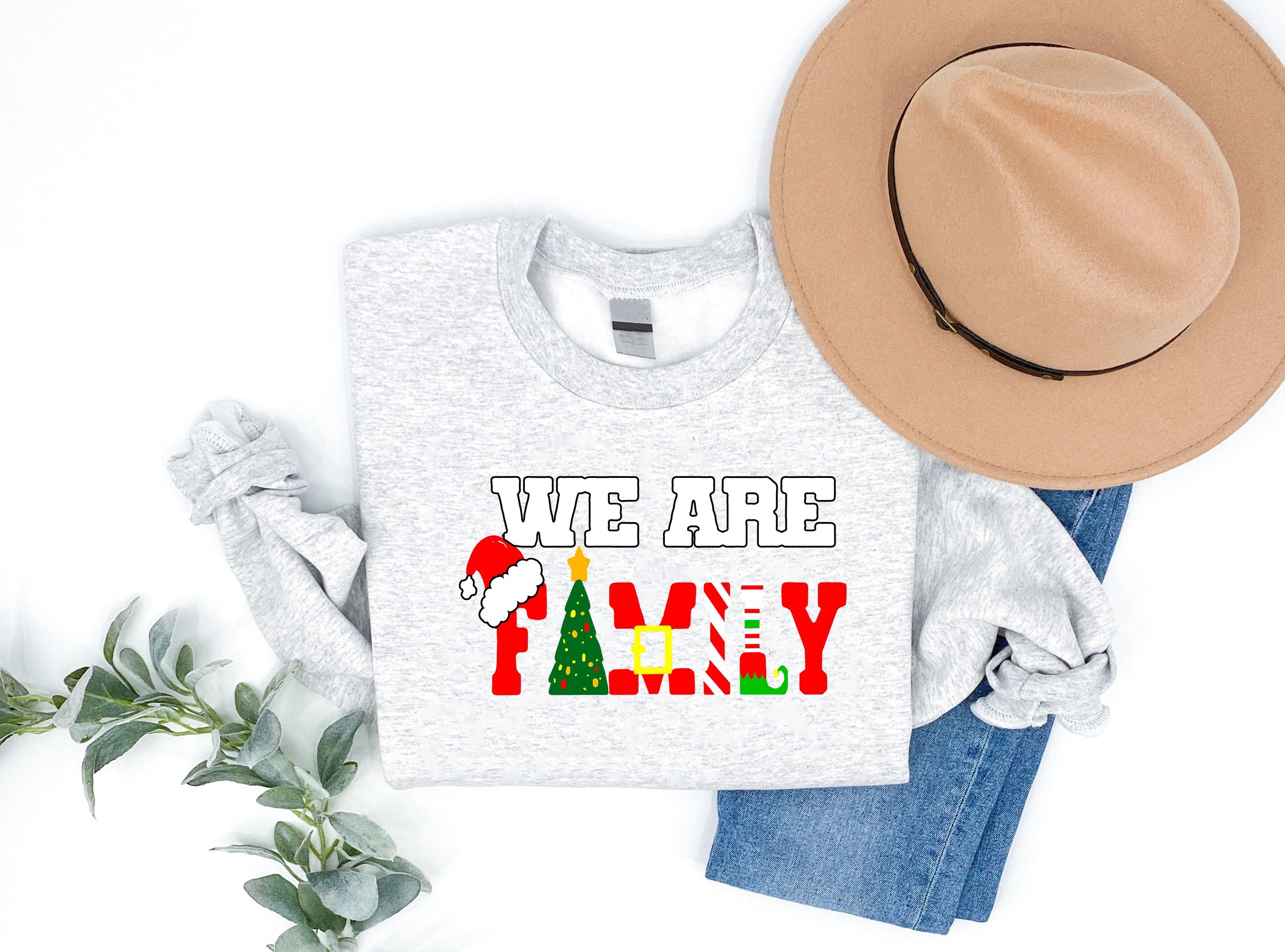 'We Are Family' Colorful Letter Pattern Family Christmas Matching Pajamas Tops Cute Gray Long Sleeve Sweatshirt With Dog Bandana