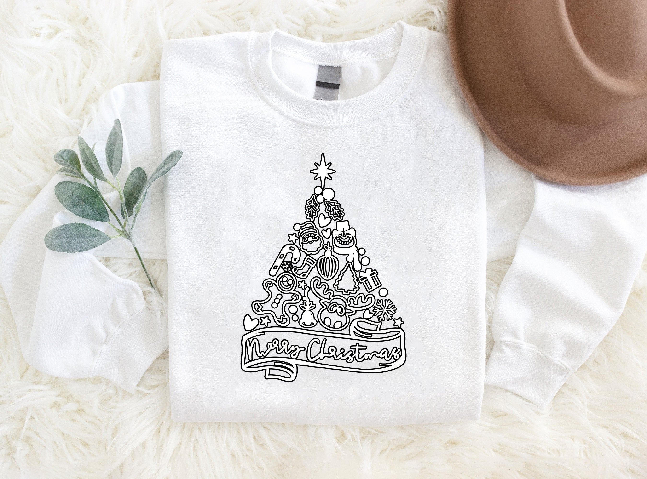 'Merry Chirstmas' And Gift-wrapped Christmas Tree Pattern Family Christmas Matching Pajamas Tops Cute White Long Sleeve Sweatshirts With Dog Bandana