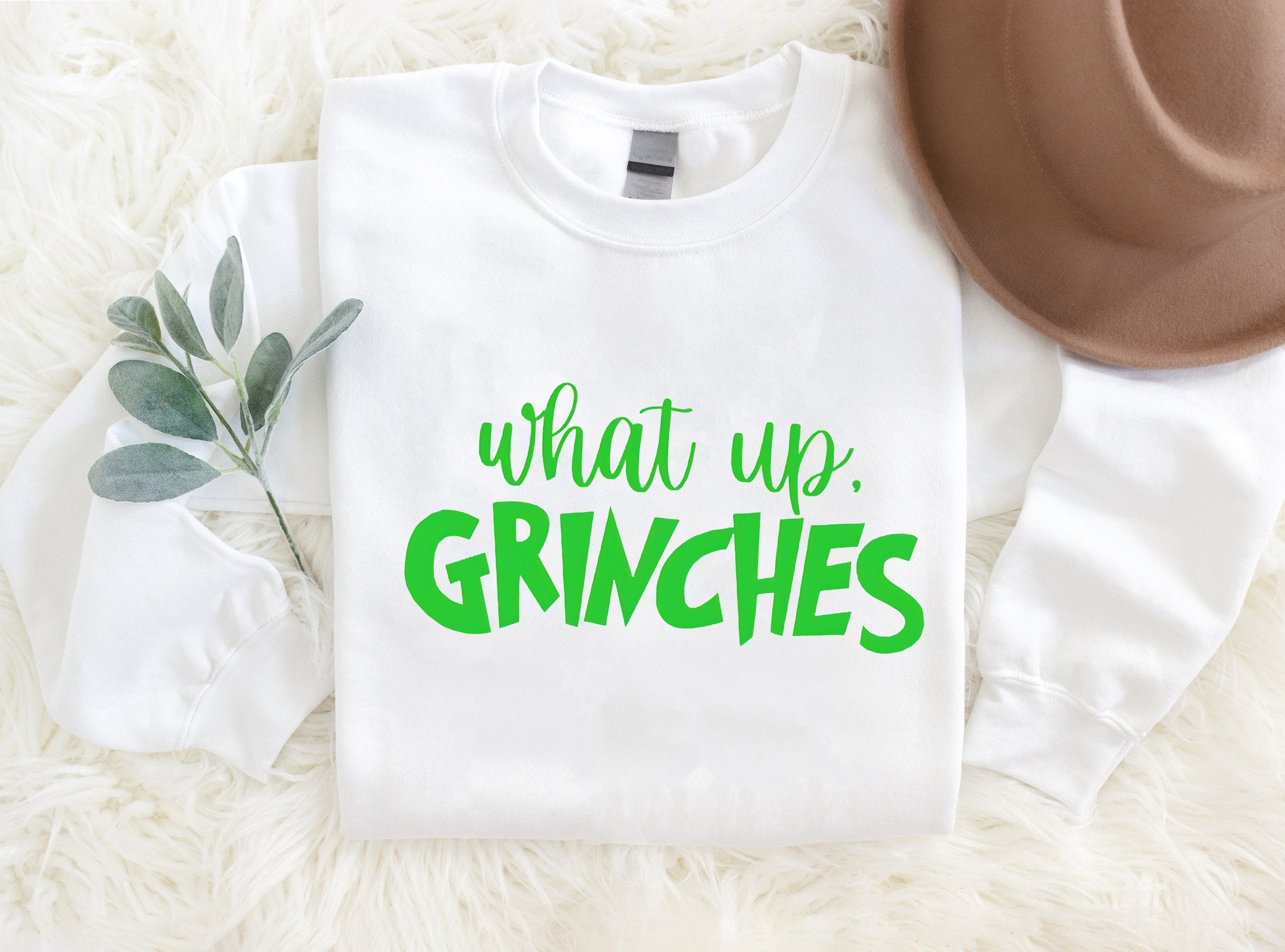 'What Up' Green Letter Pattern Family Christmas Matching Pajamas Tops Cute White Long Sleeve Sweatshirt With Dog Bandana