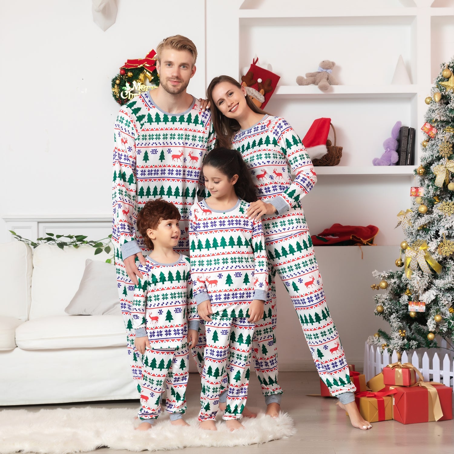Family Matching Christmas Tree Print Christmas Family Look Pajama Set