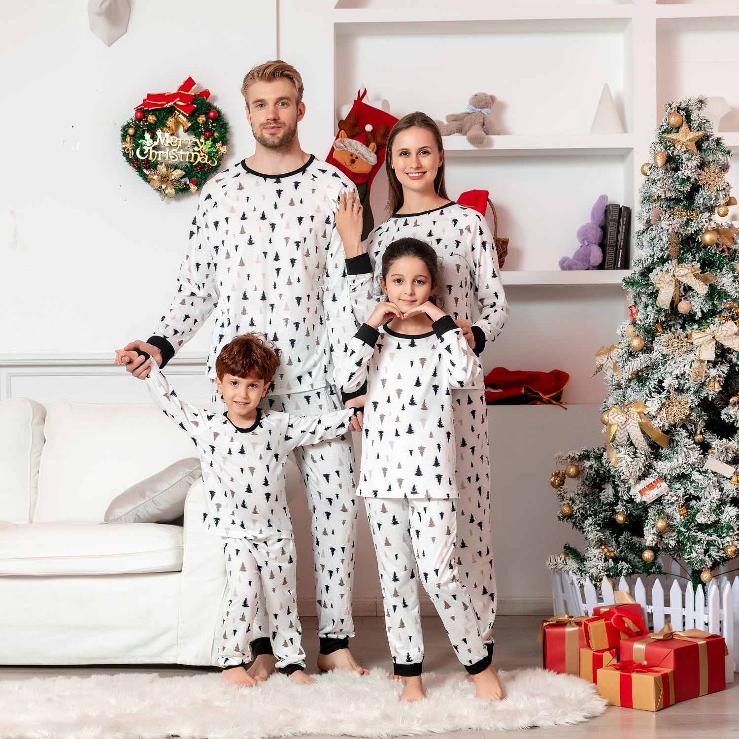 Family Matching Christmas Tree Print White Christmas Family Look Pajama Set